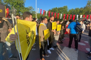 Hayat Eve Sığmıyor Protestosu