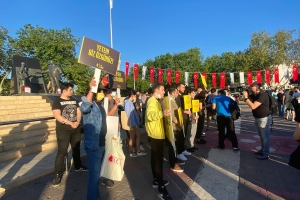 Hayat Eve Sığmıyor Protestosu