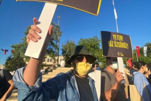 Hayat Eve Sığmıyor Protestosu